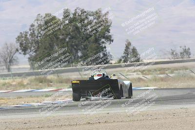 media/Jun-02-2024-CalClub SCCA (Sun) [[05fc656a50]]/Group 4/Qualifying/